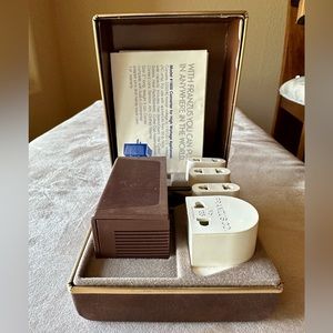 Franzus Foreign Travel Dual Converter Kit - FR 1650 | Vintage